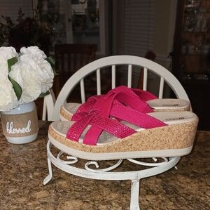 BZEES Women's Reign Washable Strappy Wedge Sandals Size 8.5 M